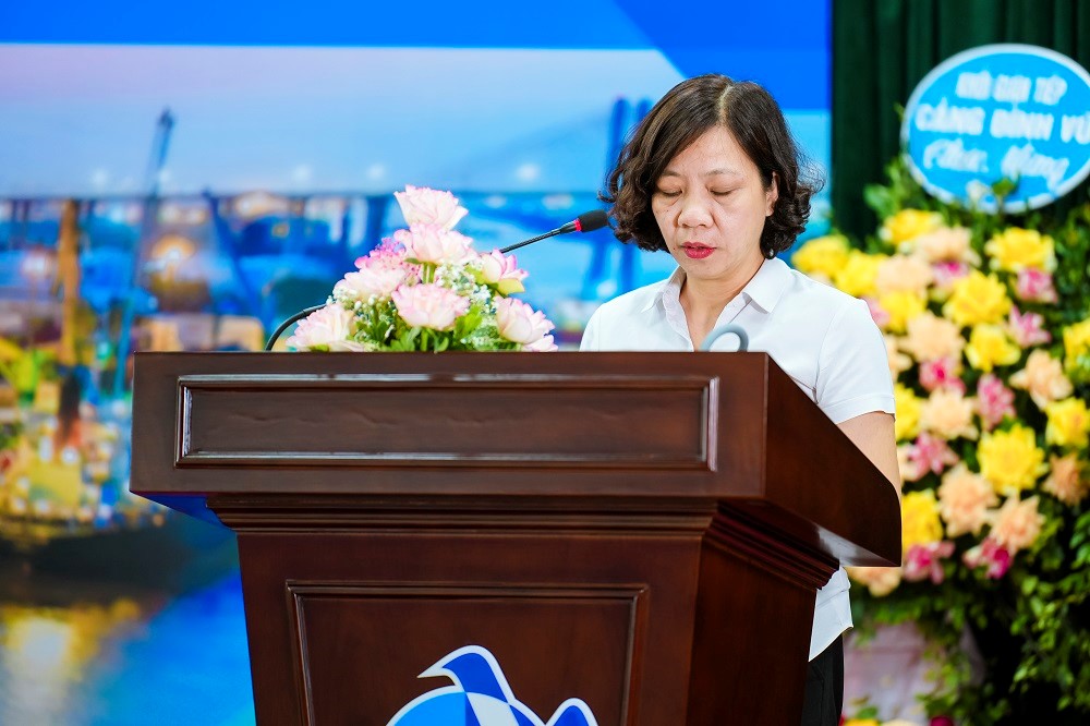 Bà Trần Thị Thanh Hải - Trưởng Ban kiểm soát Cảng Đình Vũ